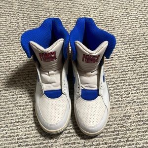 Nike command force Sixers 9.5
